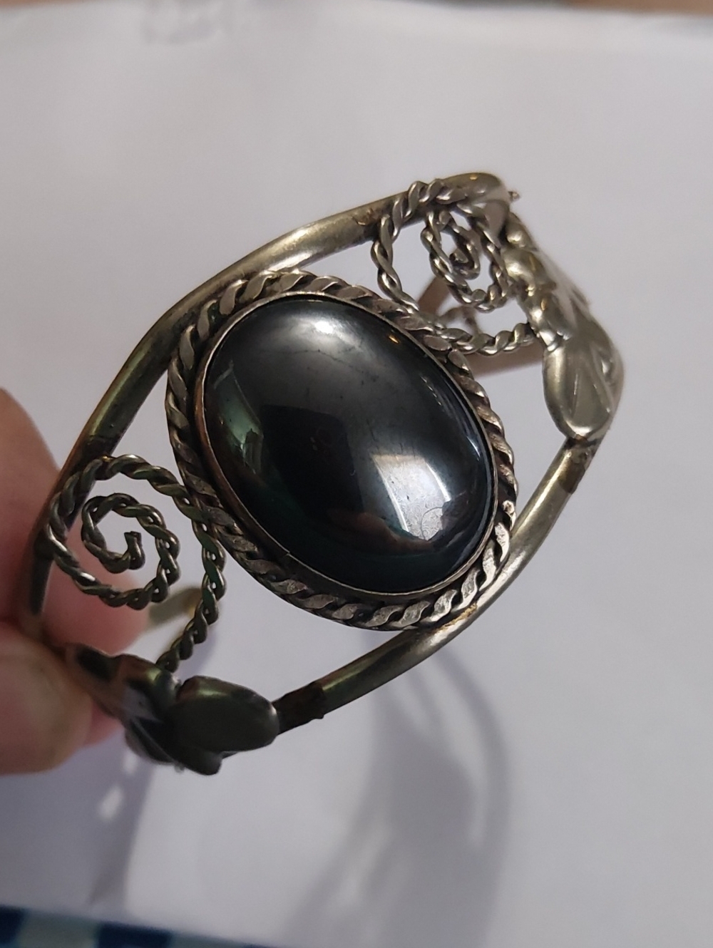 Vintage Mexico 1950s Silver Hematite Cuff Bracelet - Elegant Women's Jewelry